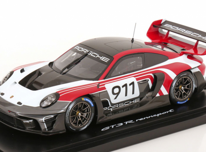 PORSCHE 911 992 Gt3 R №911 Racing Flacht Design Coupe (2021) With Showcase, White Blue Red