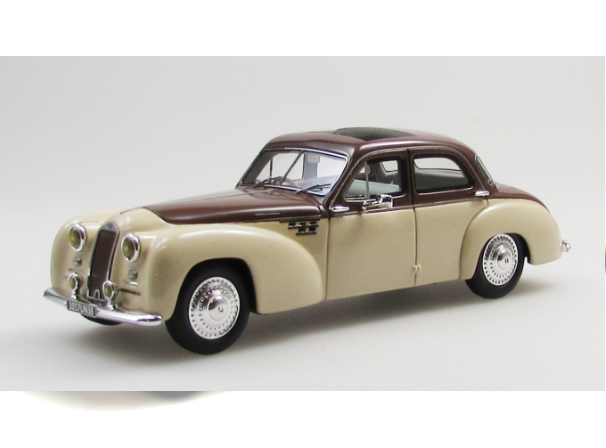 DELAGE D6-3L sedan by Autobineau open roof (1948-54), beige-brown