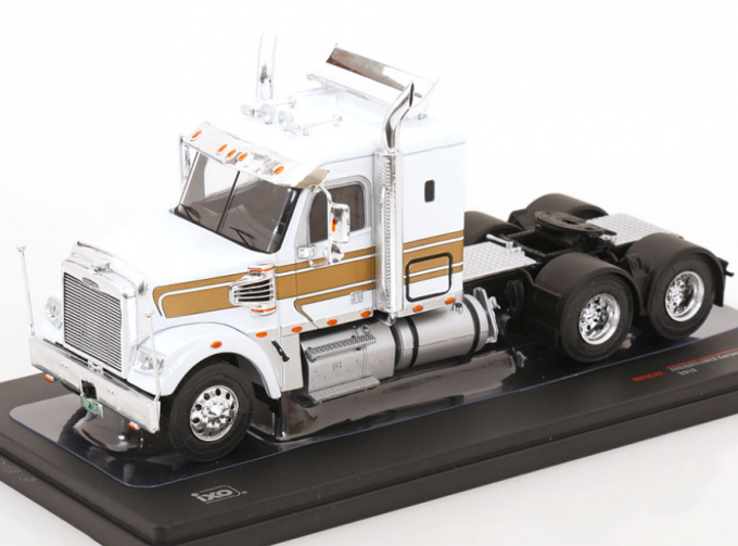 FREIGHTLINER Coronado (2012), white/gold