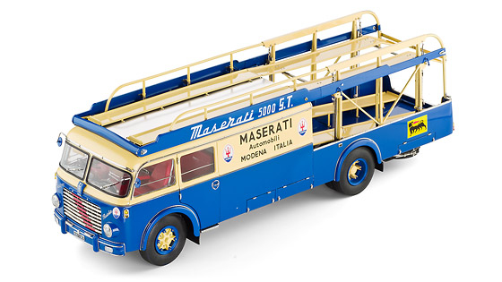 MASERATI Transporter Fiat 642 RN2 Bartoletti (1957), blue