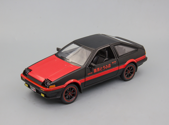 TOYOTA Trueno Sprinter (AE86), красный/чёрный