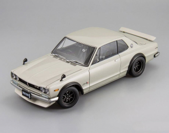 NISSAN Skyline GT-R KPGC10 tuned version, silver