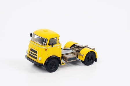 DAF 1600 Frontstuur, Premium Line 1:50, желтый