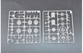 Сборная модель танк Т-80БВ