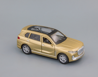 BMW X7 золотистый