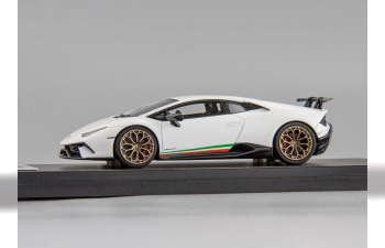 Lamborghini Huracan Performante (white)