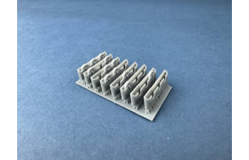 Стеллажи с боеприпасами по правому борту для Nieuport 1