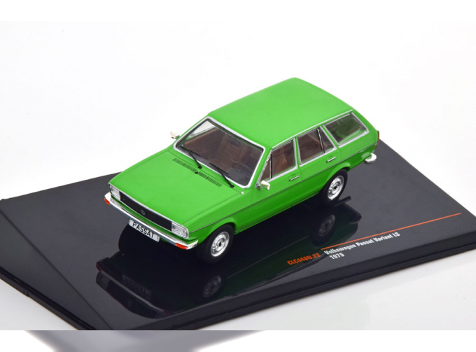 VOLKSWAGEN Passat Variant LS (1975), Green