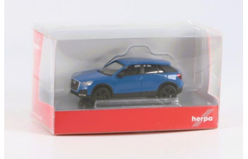 AUDI Q2, blue