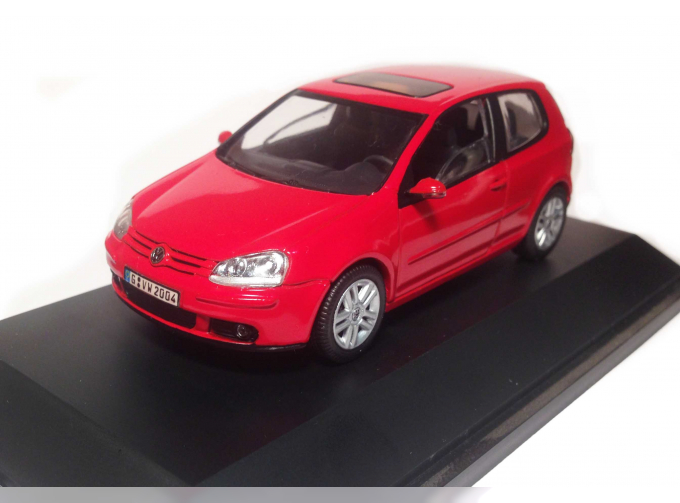 VOLKSWAGEN Golf V (dealer edition), red