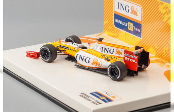 RENAULT F1 Team Showcar (2009), white / orange / yellow