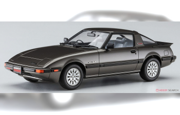 Сборная модель MAZDA SAVANNA RX-7 (SA22C)