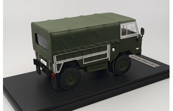 LAND ROVER 101 Forward Cotrol (1968-1978), matt khaki / silver