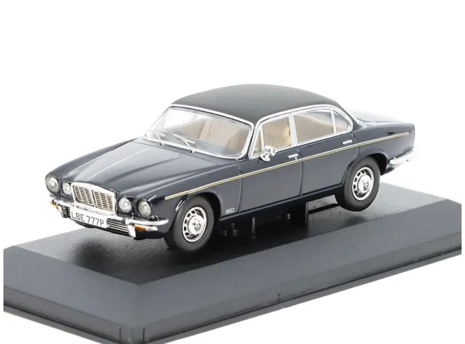 JAGUAR XJ6 Series 2, dark blue
