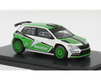 SKODA Fabia III R5 (2015), white/green