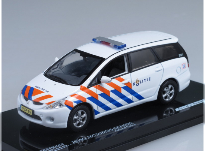 MITSUBISHI Grandis Politie Полиция Голландии (2009), white