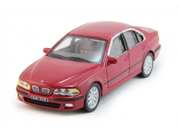 BMW 528i Sedan, dark red