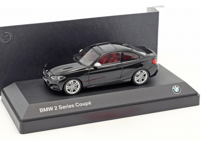 BMW 2er Coupe F22 (2014), sapphire black met