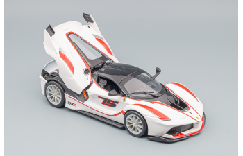 FERRARI Fxx-k N75 (2015), White Red