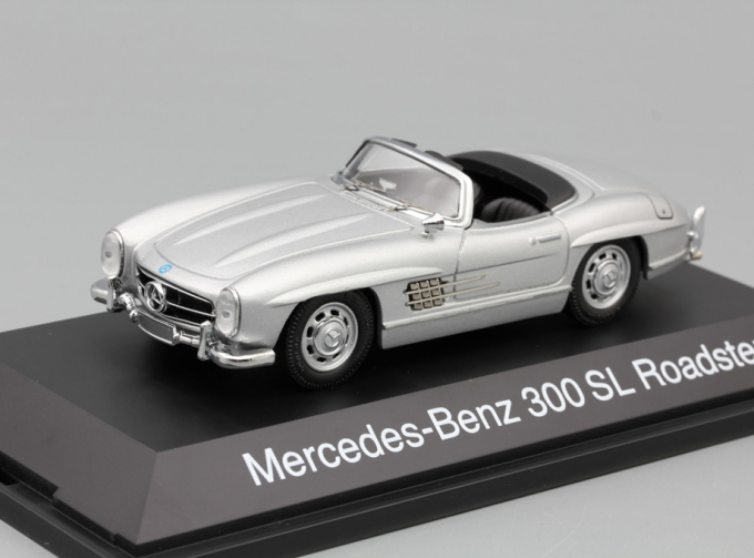 MERCEDES-BENZ 300 SL Roadster, silver