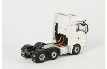 MAN TGX XXL 6x2, White Line 1:50, белый