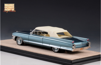 CADILLAC Series 62 Convertible (закрытый) 1962 Neptune Blue Metallic