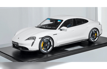 PORSCHE Taycan Turbo S (2020), white