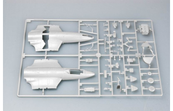 Сборная модель Британский истребитель-бомбардировщик Hawker Sea Hawk MK.100/101