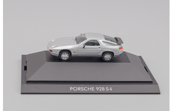 PORSCHE 928 S4, silver