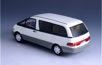 TOYOTA Previa 1994 White