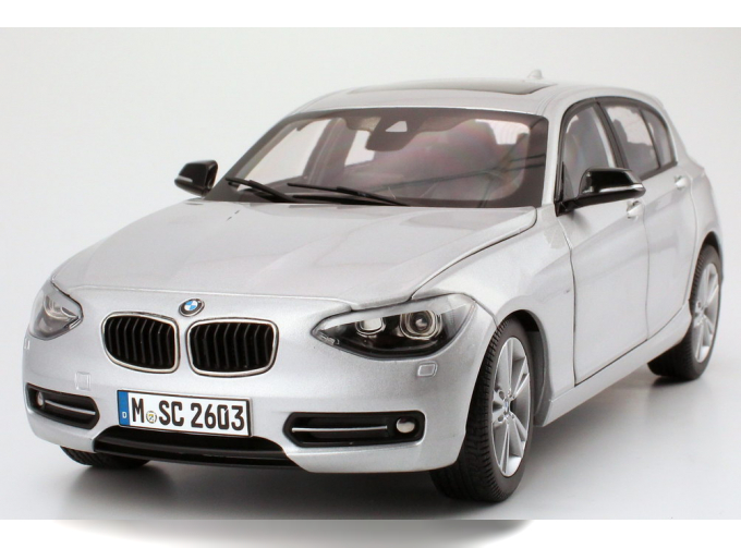 BMW 1er 125i Sport F20 5-door (2011), glacier-silber-met.