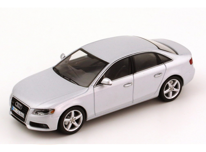 AUDI A4 3.2 quattro (2008), silver