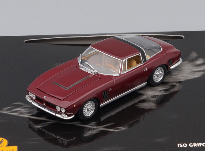 ISO Grifo 7 Litri (1968), red metallic