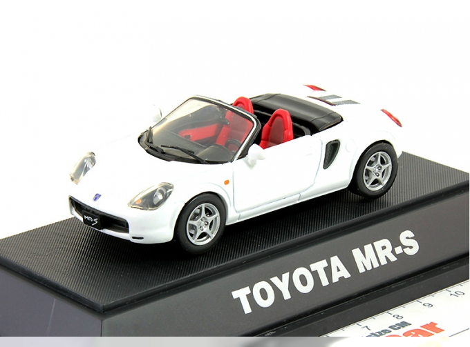 Toyota MR-S MR2 Spyder LHD белый