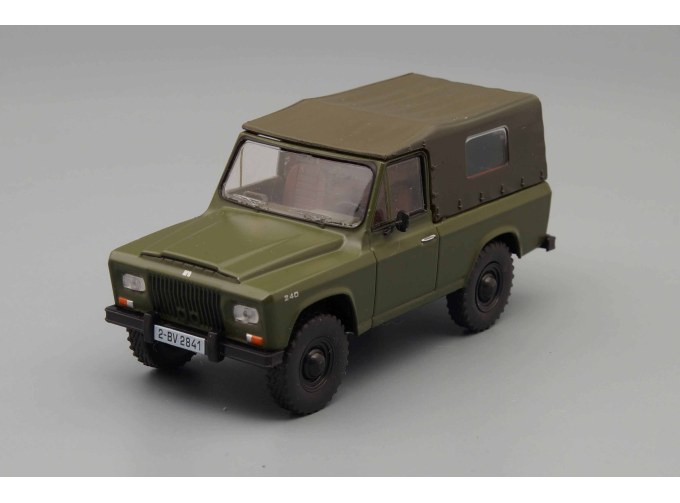 ARO 240, Автолегенды СССР 166, хаки