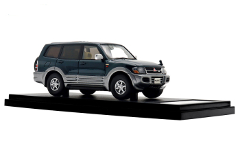 MITSUBISHI Pajero Long Super Exceed DI-Diesel 3200 (1999), Foresta Green / Queen's Silver