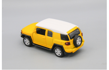 TOYOTA FJ Cruiser, Yellow