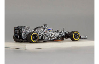 Red Bull RB11 Renault Test Car Infiniti Red Bull Racing Daniel Ricciardo (2015), black / white