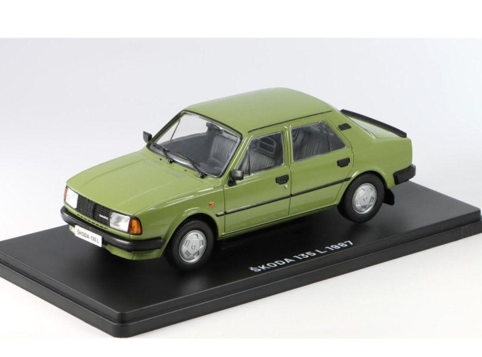 SKODA 135L (1987), green