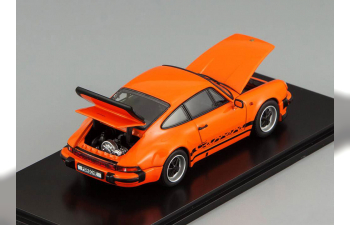 PORSCHE 911 Carrera 3.2 (1984), orange