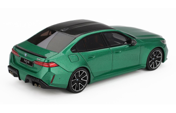 BMW 5 Series M5 Touring (G90) (2024), green