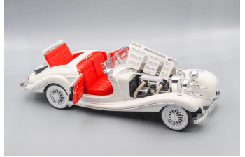 MERCEDES-BENZ 500K, белый, 30 см