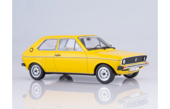 VOLKSWAGEN Polo I L (type 86), yellow