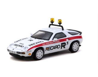 Porsche 928 S Safety Car, white