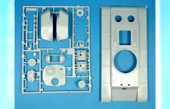 Сборная модель Тяжелый огнеметный танк КВ-8С