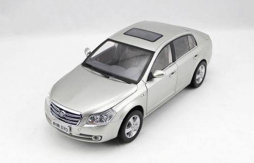 BESTURN B70 Sedan, silver