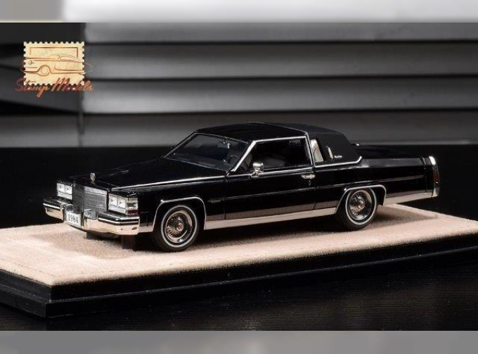 CADILLAC Fleetwood Brougham Coupe (1984), black