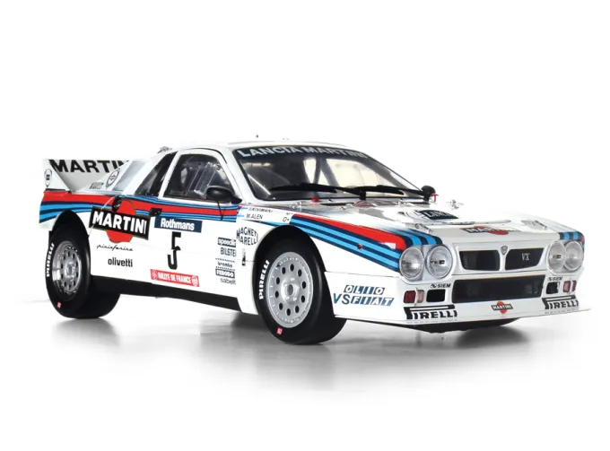 Сборная модель Lancia Rally 037 #5 Sieger Tour de Corse 1984 Attilio, Sergio