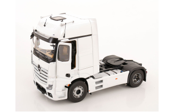 MERCEDES-BENZ Actros L Gigaspace 4x2, white