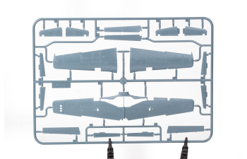 Сборная модель P-51B/C Mustang With Dorsal Fin